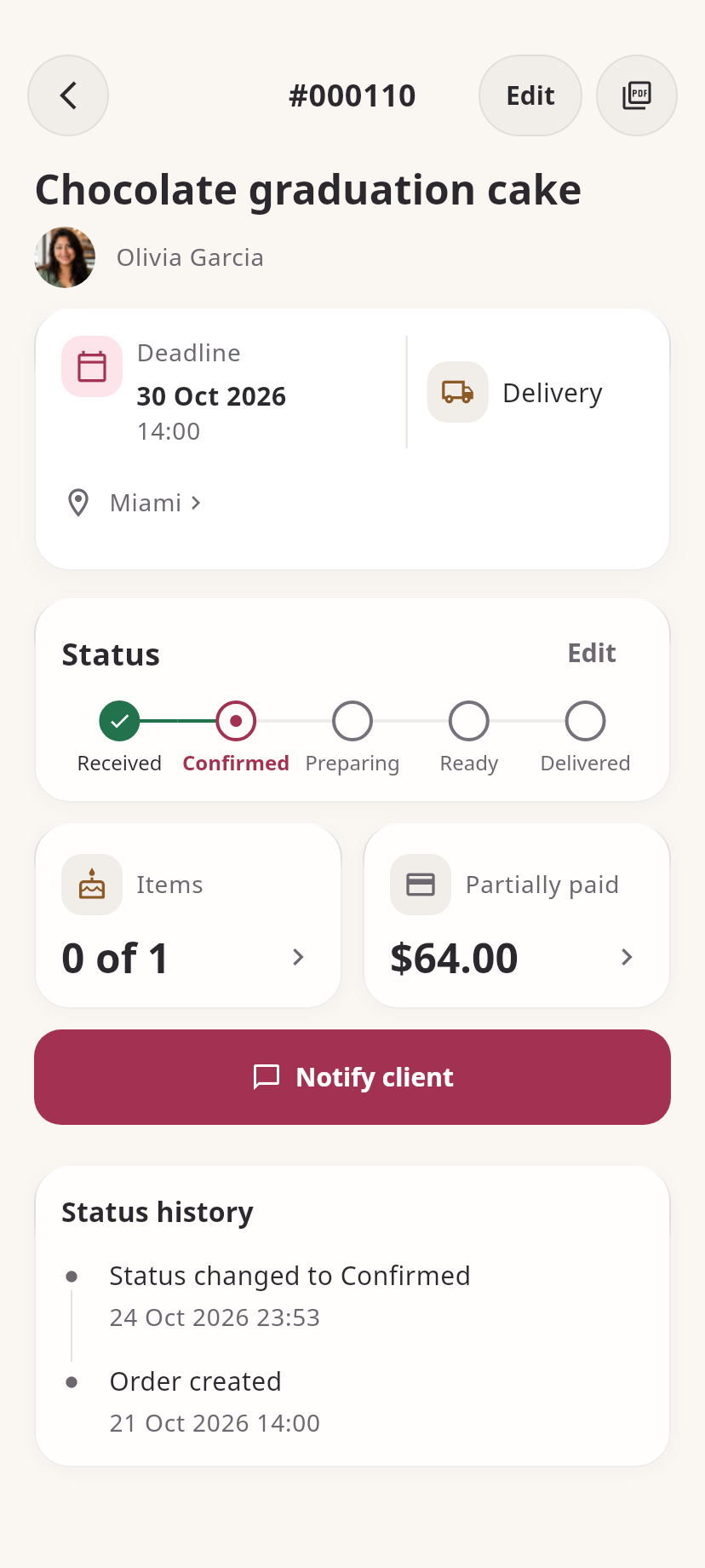 Detail pesanan Flourtune dengan tenggat, tahapan status, isi pesanan, dan sisa pembayaran.
